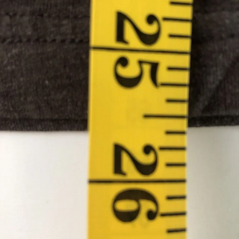Banana republic factory men’s premium wash T-shirt Dark Brown Taupe Medium